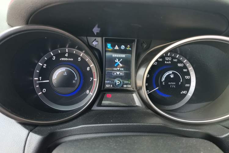 Used Changan CS75 2017 Shangkui Edition 1.5T Automatic Fengyue Model