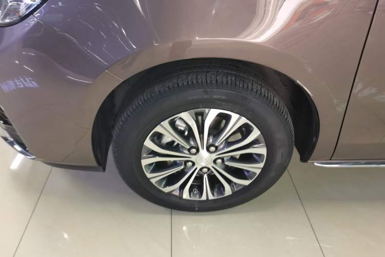 Used Buick GL8 2023 Land Executive Class 652T Luxury Model