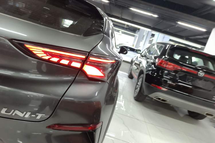 Used Changan UNI-T 2020 1.5T Prestige Version
