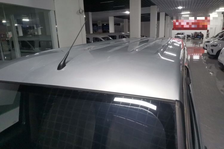 Used Wuling Rongguang S 2023 1.5L Basic Enclosed-Window Vehicle 2 Seats
