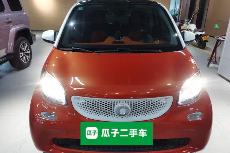 Used smart fortwo 2015 1.0L 52 kW Hardtop Passion Edition
