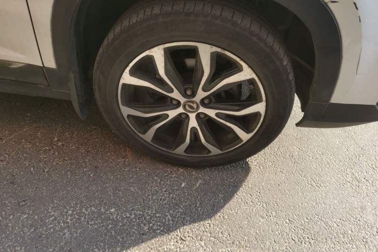 Used FORTHING Joyear X5 2017 Jingxiang Series 1.5T CVT Smart Connectivity Model