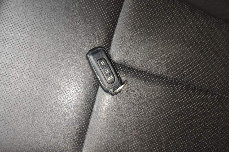 Used JMC Yusheng S350 2020 2.0T Automatic All-Wheel Drive Gasoline Comfort Edition Interior 1