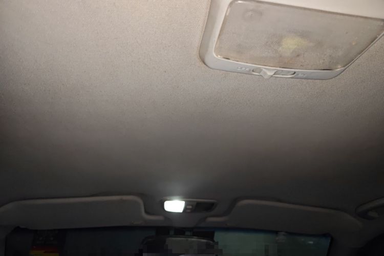 Used Great Wall Wingle 5 2013 2.8T European Version Two-Wheel Drive Elite Version Big Double-Cab GW2.8TC