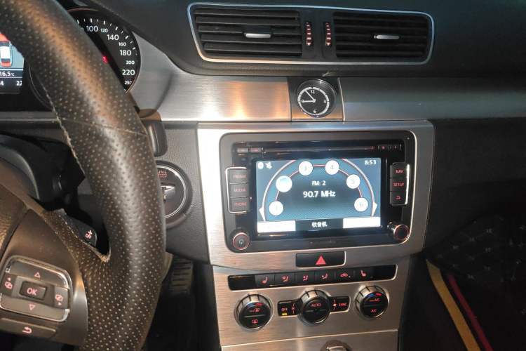 Used Volkswagen FAW-Volkswagen CC 2013 2.0 TSI Luxury Model Audio And AC Panel