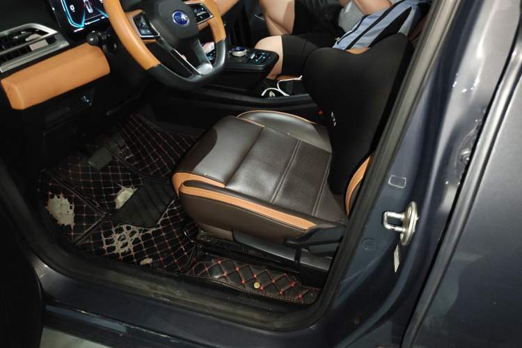 Used BYD e2 2020 Upgraded Version Long-Range Edition Luxury Model

