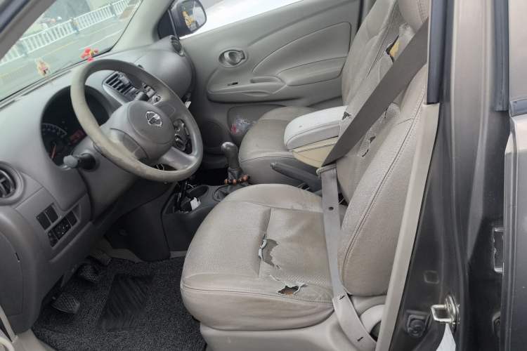 Used Nissan Sunny 2011 1.5XE Manual Comfort Edition Left Front Seat