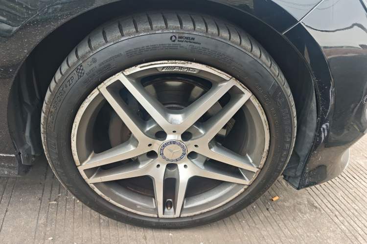 Used Mercedes-Benz E-Class 2015 E 320 L Sport Luxury Model
