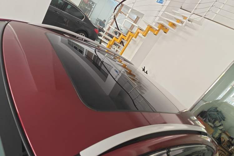 Used Venucia T90 2020 2.0L CVT Smart Connect & Smooth Drive Edition