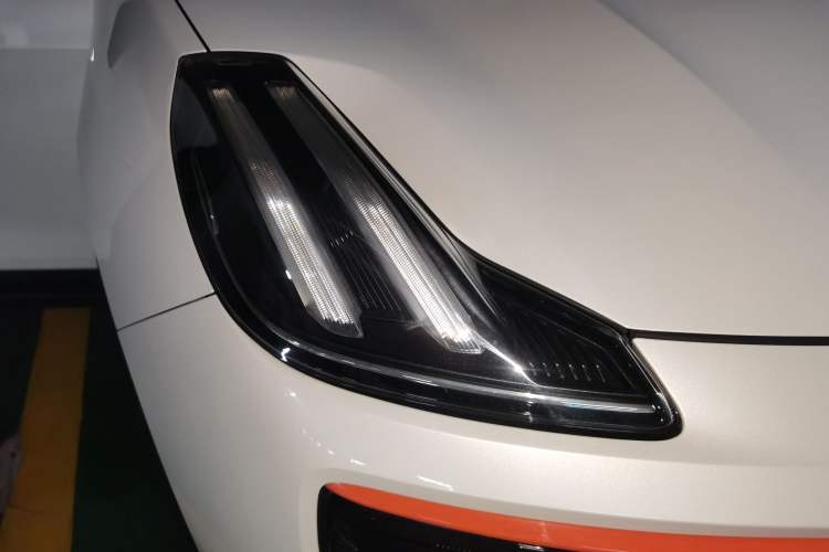 Used Lynk & Co 06 2021 1.5T Shero Pink Special Edition