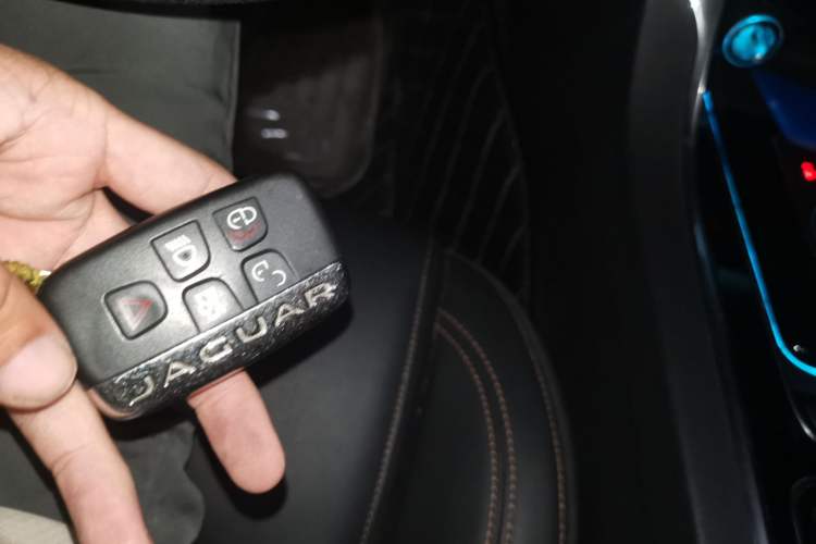 Used Jaguar XEL 2019 2.0T 200 PS Deluxe Edition