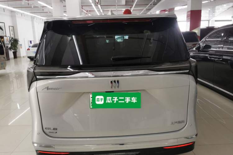 Used Buick GL8 New Energy 2024 Lu Zun Luxury Edition 7-Seater Rear