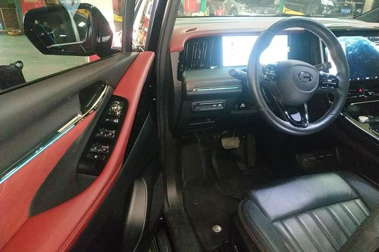 Used GAC Trumpchi M8 2023 Zongshi Series Dual-Motor YuZun Edition Driver Seat