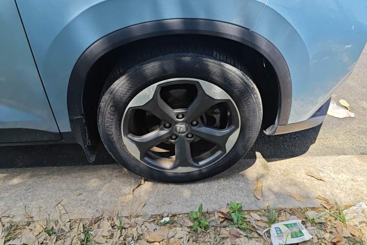 Used Baojun RM-5 2019 1.5T CVT 24-Hour Online Premium Version 7 Seats