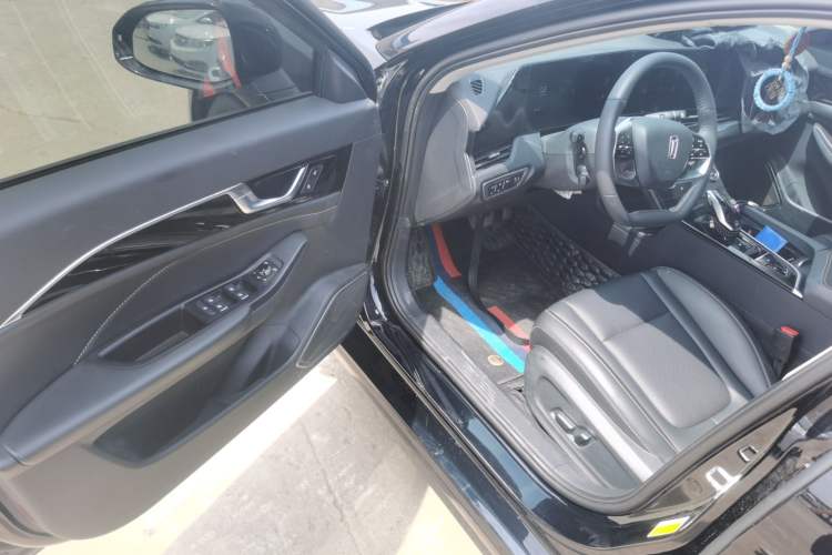 Used Bestune B70 2023 Third Generation 1.5T Automatic Enjoyment Version Driver Seat