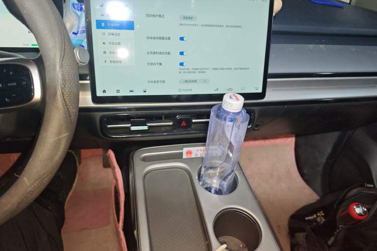 Used AION Y 2023 Plus 510 Smart Edition Audio And AC Panel