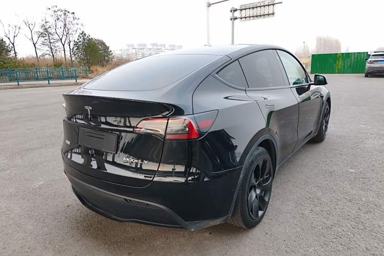 Used Tesla Model Y 2022 Rear-Wheel-Drive Version