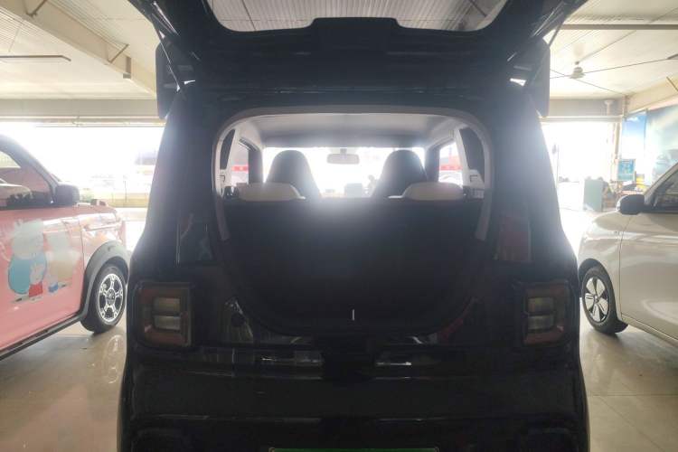 Used Geely Galaxy Panda 2025 210km Panda Kart Trunk