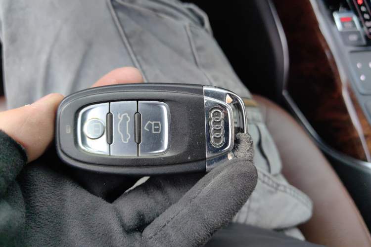 Used Audi A6L 2014 30 FSI Comfort Model