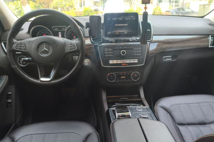 Used Mercedes-Benz GLS 2017 GLS 400 4MATIC Dynamic Model
