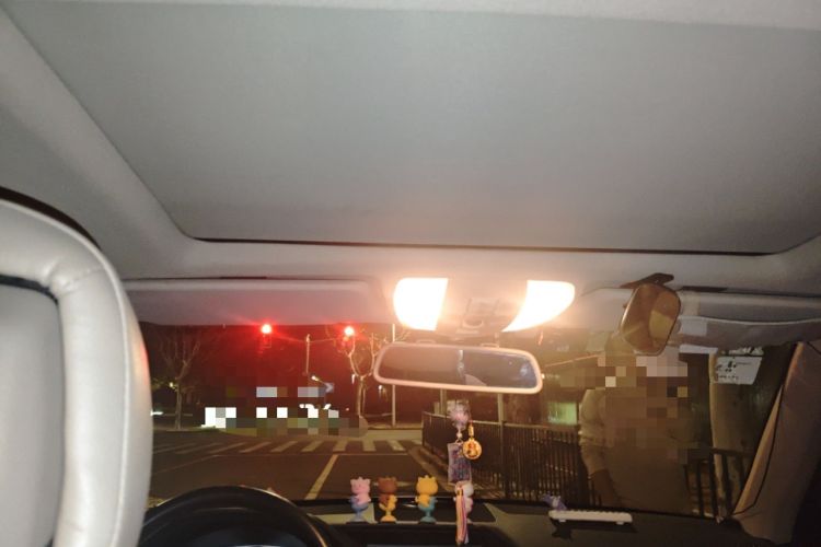 Used Mercedes-Benz GLK-Class 2011 GLK 300 4MATIC Fashion Model Headliner