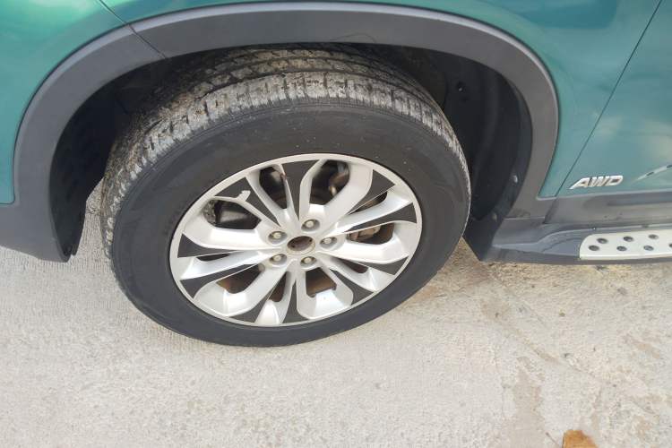 Used Kia Sorento 2013 2.4L 5-Seater Gasoline Comfort Version China IV Standard
