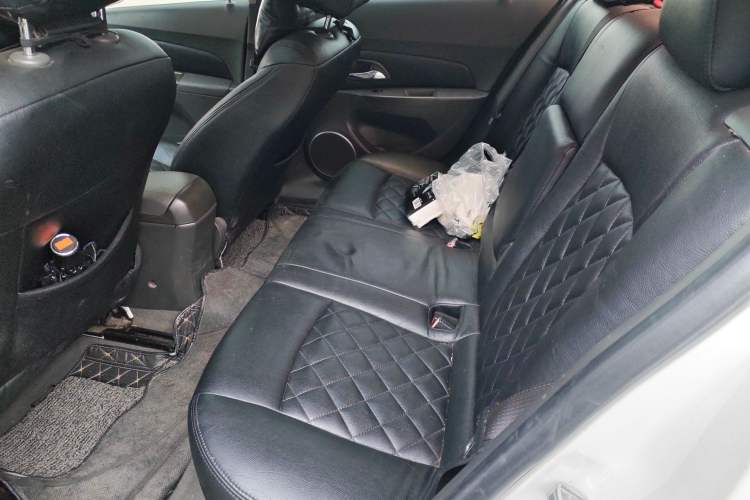 Used Chevrolet Cruze 2012 1.6L SE MT
