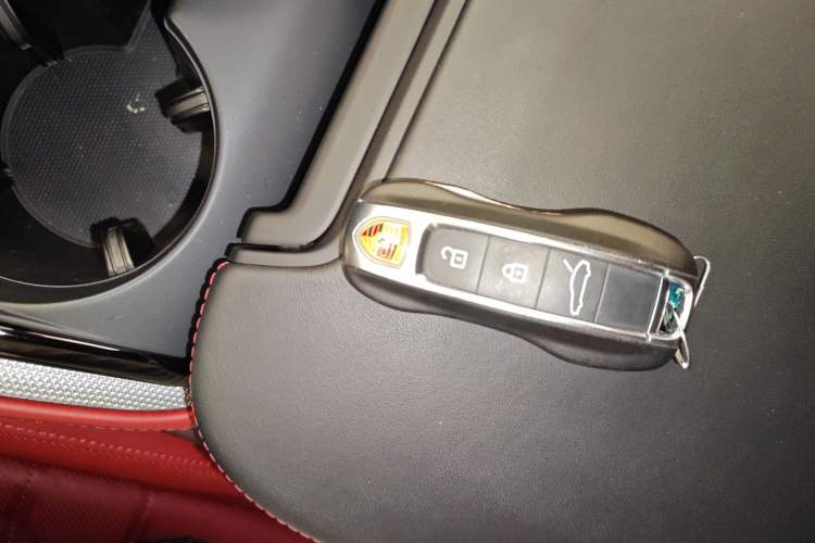 Used Porsche Panamera 2024 Panamera 2.9T Vehicle Key