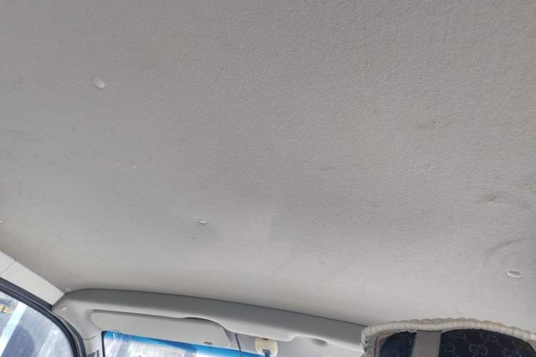 Used Jinbei Express 2018 2.0L Standard Version V19