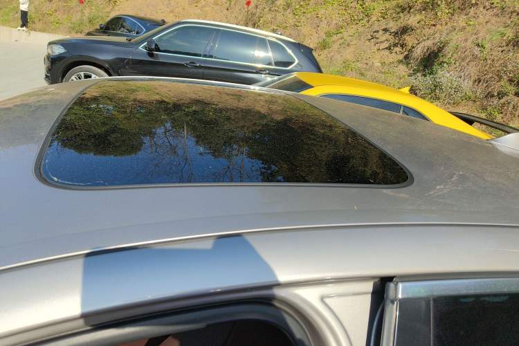 Used BMW 5 Series 2017 525Li Luxury Design Package
