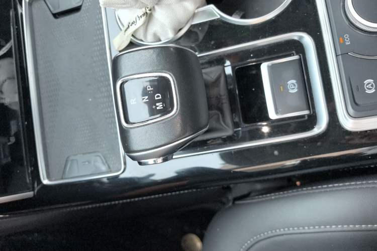 Used Hongqi HS7 2021 2.0T DCT Two-Wheel Drive Smart Connect Flagship Edition
