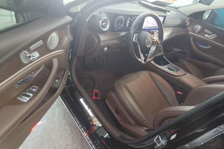 Used Mercedes-Benz E-Class 2023 E 300 L Luxury Model
