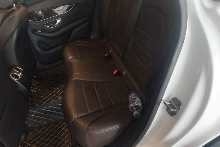 Used Mercedes-Benz GLC 2019 GLC 260 L 4MATIC Dynamic Model Left Rear Seat