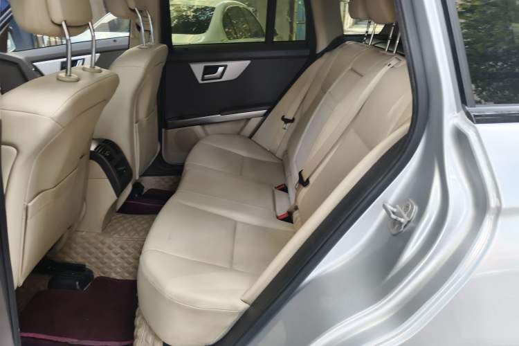 Used Mercedes-Benz GLK-Class 2014 GLK 260 4MATIC Dynamic Model Left Rear Seat