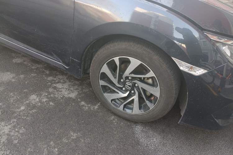 Used Honda Civic 2016 220TURBO CVT Luxury Edition