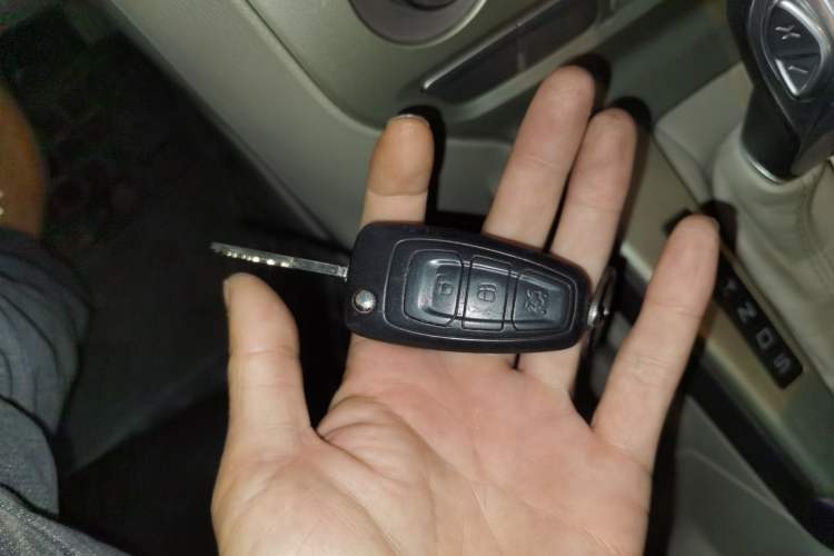 Used Ford Focus 2012 Sedan 1.6L Automatic Comfort Model
