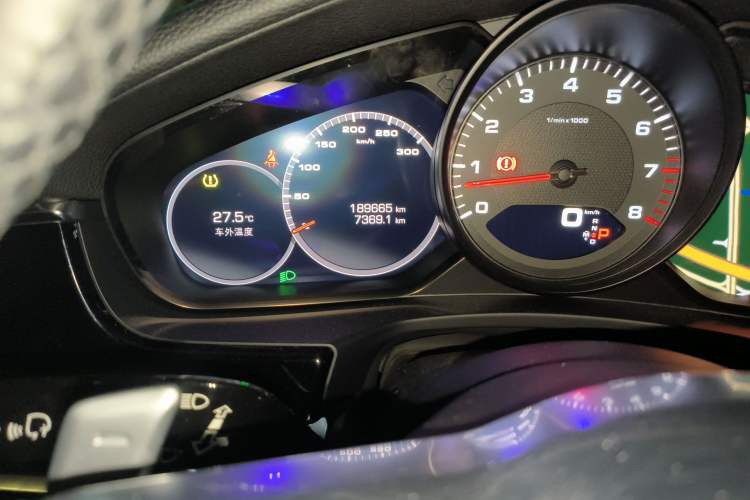 Used Porsche Panamera 2017 Panamera Executive Long Wheelbase 3.0T Odometer Close Up