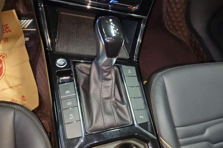 Used Volkswagen Passat 2020 330TSI Elite Edition China VI
