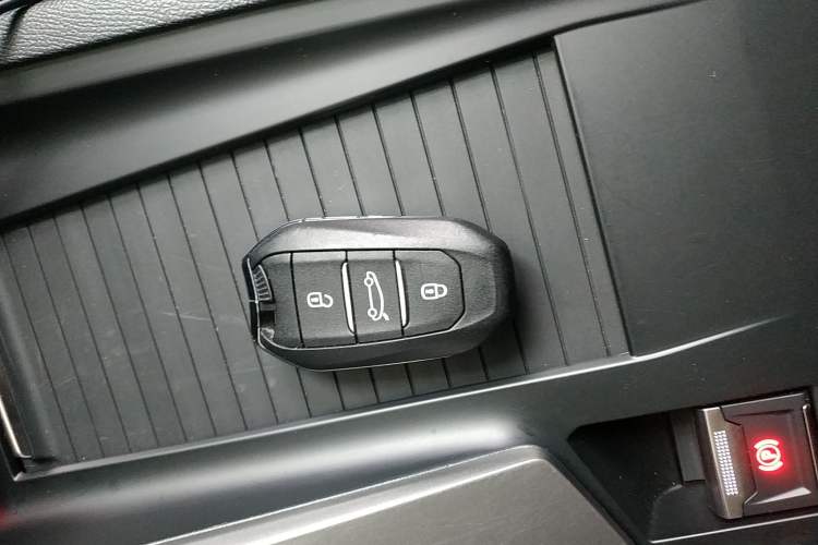 Used Peugeot 408X 2023 Charm Version