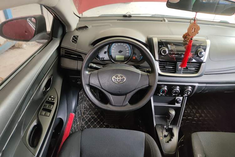 Used Toyota YARiS L Zhi Xuan 2019 1.5E CVT Dynamic Edition China VI compliant Steering Wheel