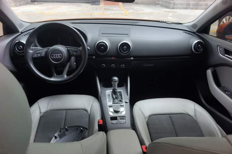 Used Audi A3 2017 Sportback 35 TFSI Fashion Model
