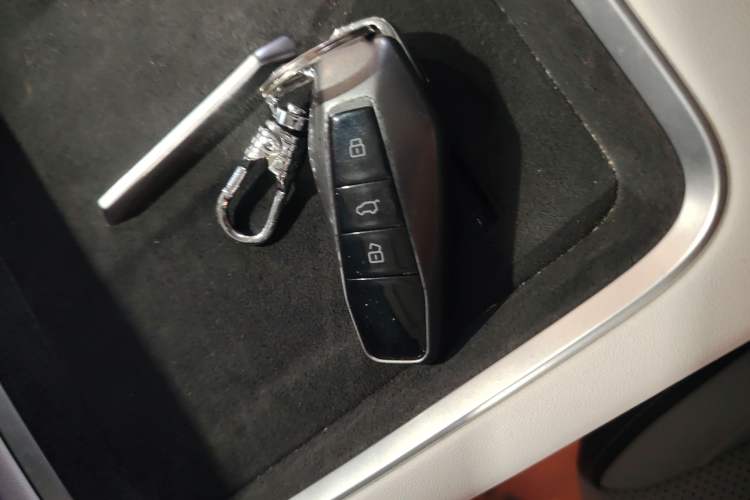 Used Chery New Energy eQ7 2025 512 km Free-Range Version