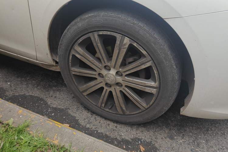 Used Peugeot 408 2015 1.2T Automatic Luxury Edition