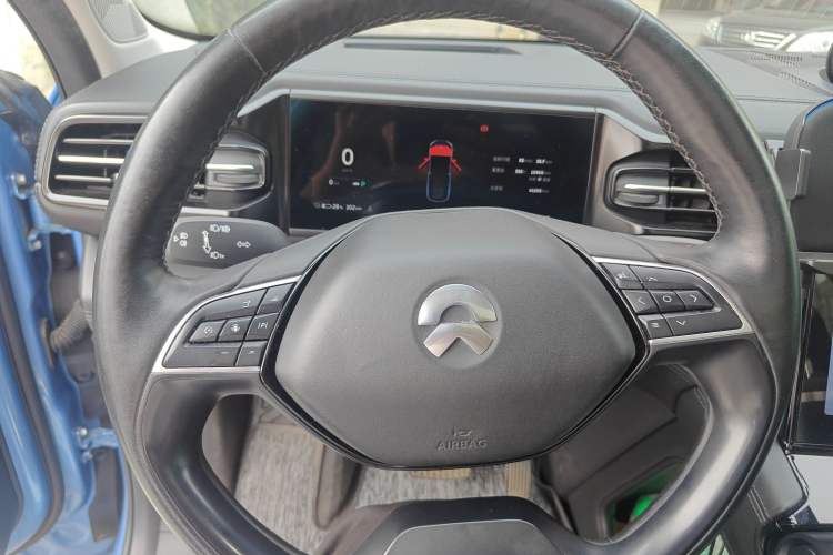 Used Nio ES8 2018 Founder Edition Steering Wheel