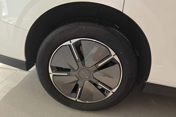 Used SAIC MAXUS Dajia 7 2024 Revised Version Super Hybrid Long-Range Edition Enjoyment Version
