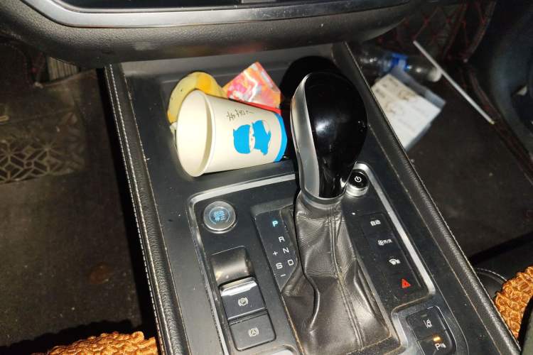 Used BYD Tang 2019 2.0T Automatic SmartConnect Luxury 7-Seater China VI Standard Gear Lever