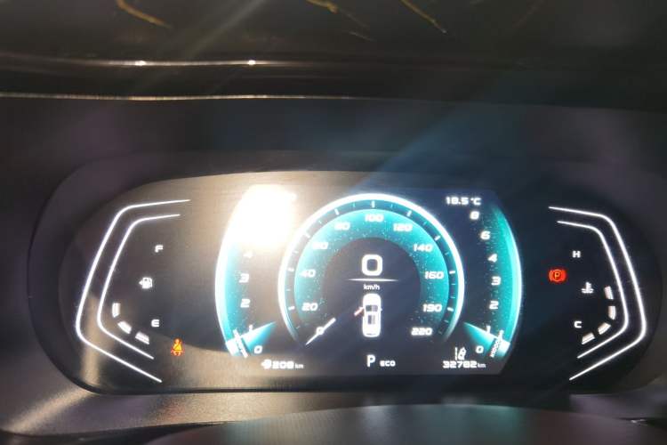 Used CHANGAN OSHAN X5 2021 1.5T DCT Flagship Edition Instrument Cluster