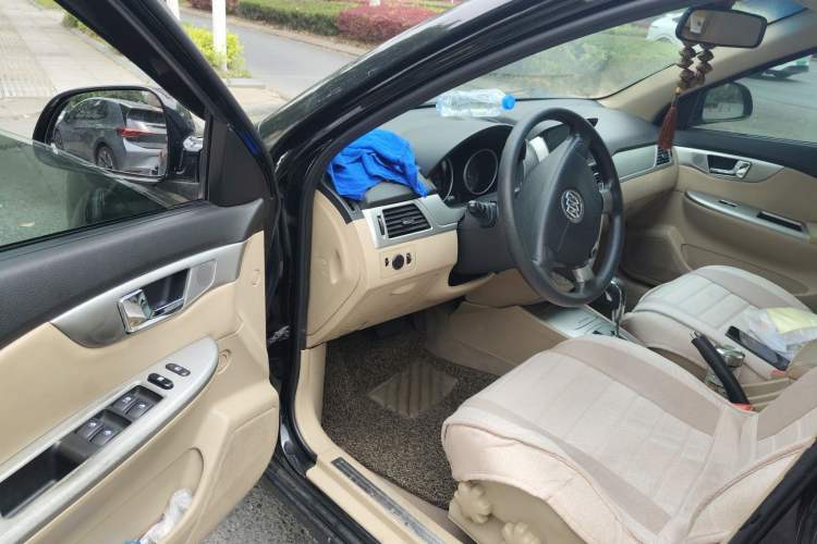 Used Buick Excelle 2013 1.5L Automatic Classic Model