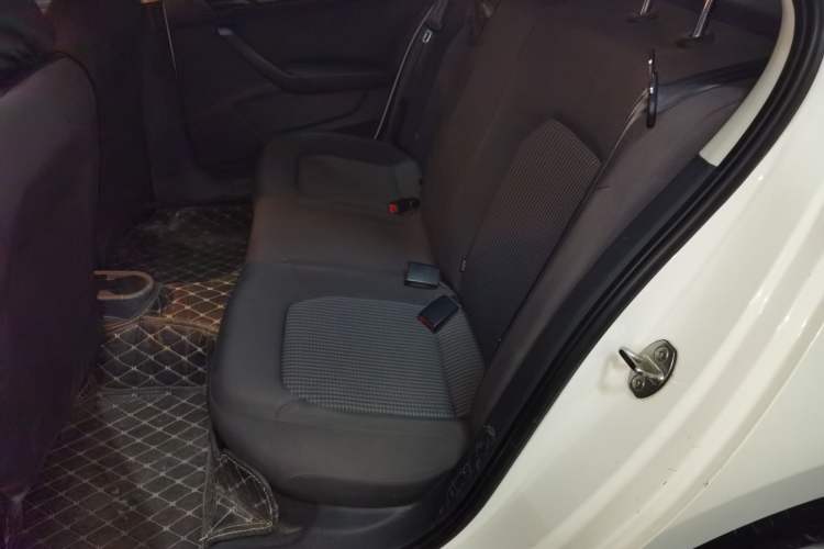 Used Volkswagen Santana 2019 1.5L Manual Fashion Edition China VI Standard Left Rear Seat