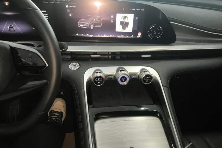 Used EXEED Lingyun 2024 300T Two-Wheel Drive Starlight Edition